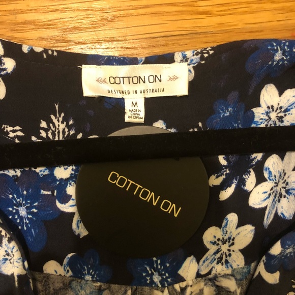 Blue Floral Romper - Picture 5 of 6